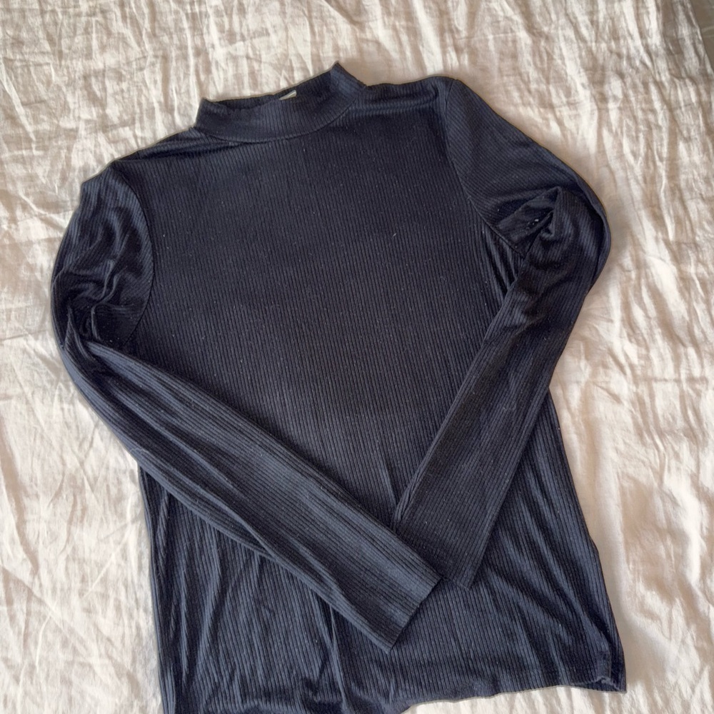H&M Black Long Sleeve Top